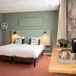 فندق Flora هيليخوم