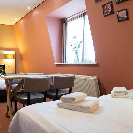Hotell Flora
