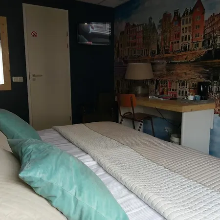 Hotell Flora