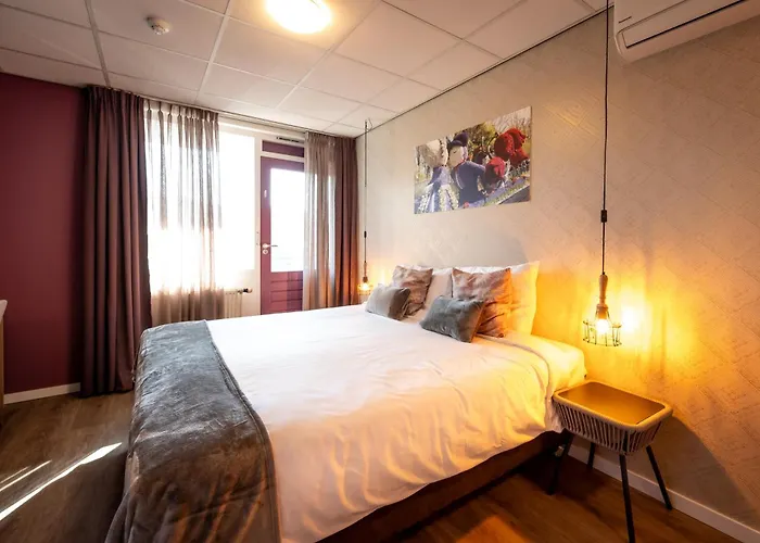 Flora Hotel Hillegom